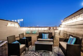 Game Room and Skydeck - Book Today - Nashville - 8