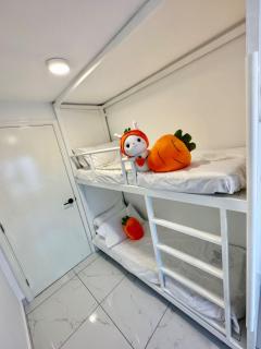 Arte Cheras, Kuala Lumpur 3 Room x 8 pax KLCC Nice View Karaoke with BathTub - 2