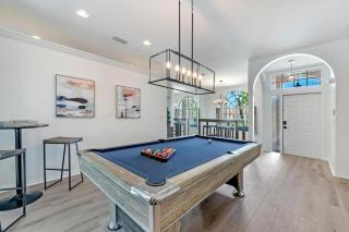 Paradise Escape Luxury Pool w/Game Room King Bed - 9