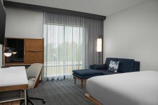Courtyard by Marriott Northport - 1