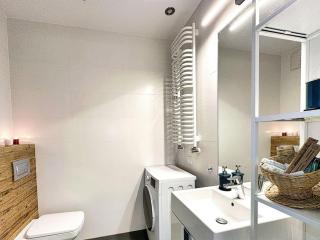 Klimatyczna Hotelowa Kawalerka - 8