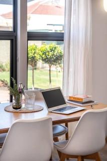 Bees Knees Studio, 5 min to CBD, Adelaide Airport & Henley Beach - Thebarton - 6