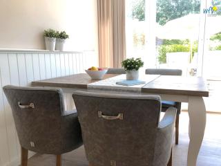 Ferienhaus "Meine Insel Juist" Ferienwohnung Duene - Juist - 2