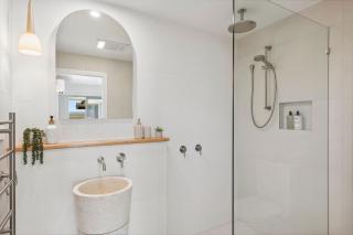 TreasureView Beach House #9 -Entire property - Coolum Beach - 1
