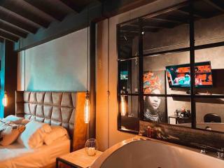 SUITE JACUZZI PROVENZA PROBLADO - El Poblado - 8