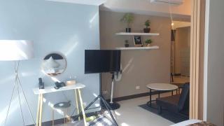 Uptown Parksuites Tower 1 BGC - Manila - 2