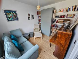 Sunny 2BR Apartment in Downtown Reykjavik - Reykjavik - 5