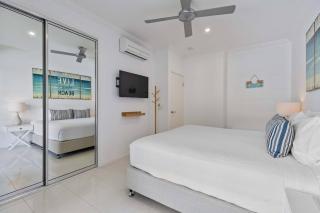 Blanco Beachfront Beauty - Chic Palm Cove Hideaway - Palm Cove - 2