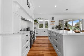 Twin Shores Farm Stay - Eraring - 1