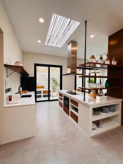 Beach Bliss: 4-Bed Villa Melodia, Canggu - 5