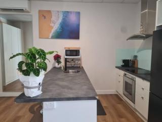 Modern studio in heart of Mooloolaba - Mooloolaba - 9