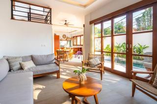 Bright Modern Villa in Perfect Walkable Location - Sanur - 5