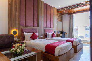 The Ecstasy Hotel - 4