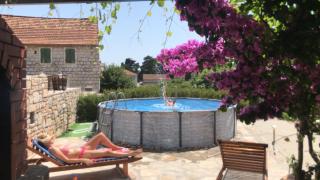 Holiday Home Bezic - Grohote - 0