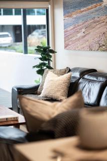 Beachfront 2 - 8
