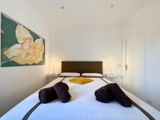Tivoli 3 - Renovated 2 bedrooms appartment, Nice terrace, Monaco Border, 5mn from Casino Monte Carlo - Beausoleil - 2