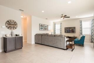 Last Minute Disney Getaway! Private Pool, Hot Tub & Games Room. Book Now! #43151 - Orlando - 6