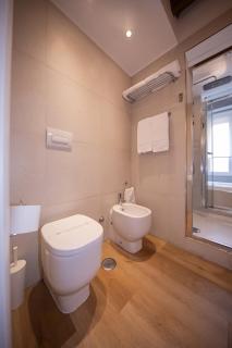 Town House Spagna- luxury Rooms with Jacuzzi Bath - Rome - 4