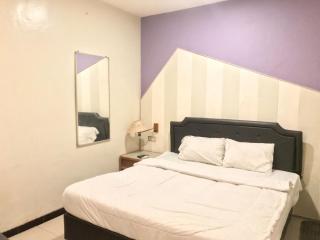 Gangnam Style Residence Mitra RedDoorz near MERR Surabaya - Surabaya - 0