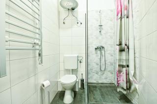 Peaceful Soho Apartment - Budapest - 5
