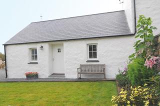 Tan Y Bryn Y Bwthyn Cwm yr Eglwys - Dinas - 0