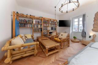 Historical Caserne Apartment - Liubliana - 3