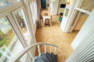 Spacious Apartment In The Center- By Wehost - Tbilisi - 5