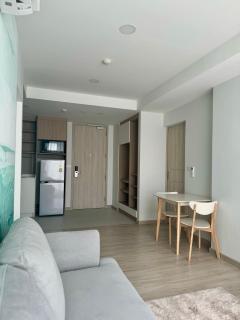 SkyPark 2BR Apartment Arina K. - 9