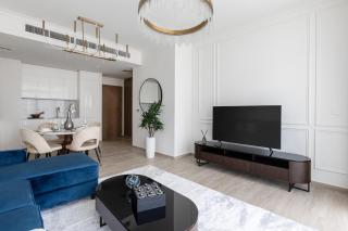 Stylish 1BR at Palace Residences - 5