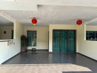 Air Putih 118 Homestay with PingPong - 8