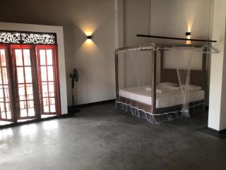 Whynot Apartment Hikkaduwa - 1