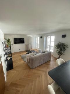 Appartement Neuf à 500m des Champs-Élysées - Paris - 4