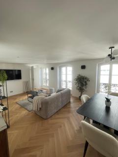 Appartement Neuf à 500m des Champs-Élysées - Paris - 9