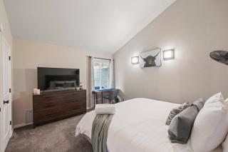 Cozy Bungalow in Provo for 4 Guests - 1