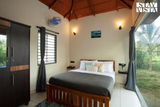 StayVista at Palm Tree Homes with Complimentary Breakfast, BBQ Grill and Pet-Friendly Home - 2