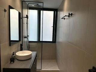 Downtown Living 3 - 4