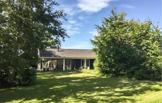 4 Bedroom Pet Friendly Home In Strandby - 9