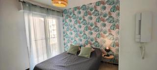 Nice And Comfort Studio For 2 In The Centre Ville - Saint-Raphaël - 8