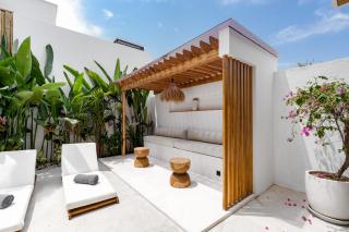 Villa Amina - Uluwatu by Yolla Hospitality - 1