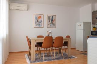 Апартамент за гости Бажолета - светъл и уютен дом в сърцето на Ямбол - 5