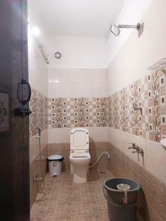AYYAN RESIDENCY - Alāndurai - 4
