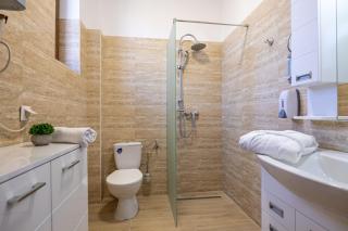 Vörös Álom Apartman Panzió - 4