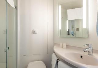 B&B HOTEL Calais Terminal Cité Europe 3 étoiles - Coquelles - 3