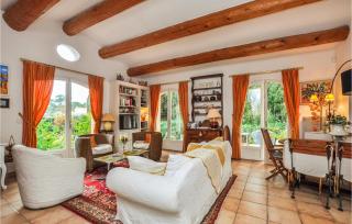 Awesome Home In Saint-Raphaël With Wifi - Saint-Raphaël - 8