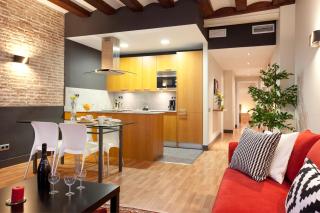 Enjoybcn Colon Apartments - 9