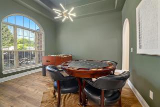 Poolside Place-Game Room-MTB-Friendly - Bentonville - 1