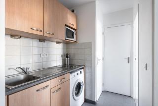 Le Monnet - Cosy 2-Person Apartment near Metro Gorge de Loup - Lione - 4
