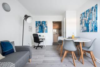 Le Monnet - Cosy 2-Person Apartment near Metro Gorge de Loup - Lione - 5
