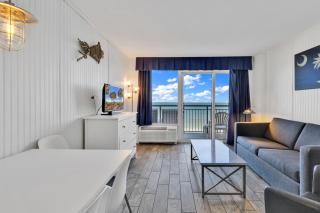 Hosteeva Boardwalk Ocean-front Condo - Myrtle Beach - 5