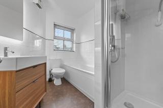 St John's Corner Cottage, Bury St. Edmunds - 4